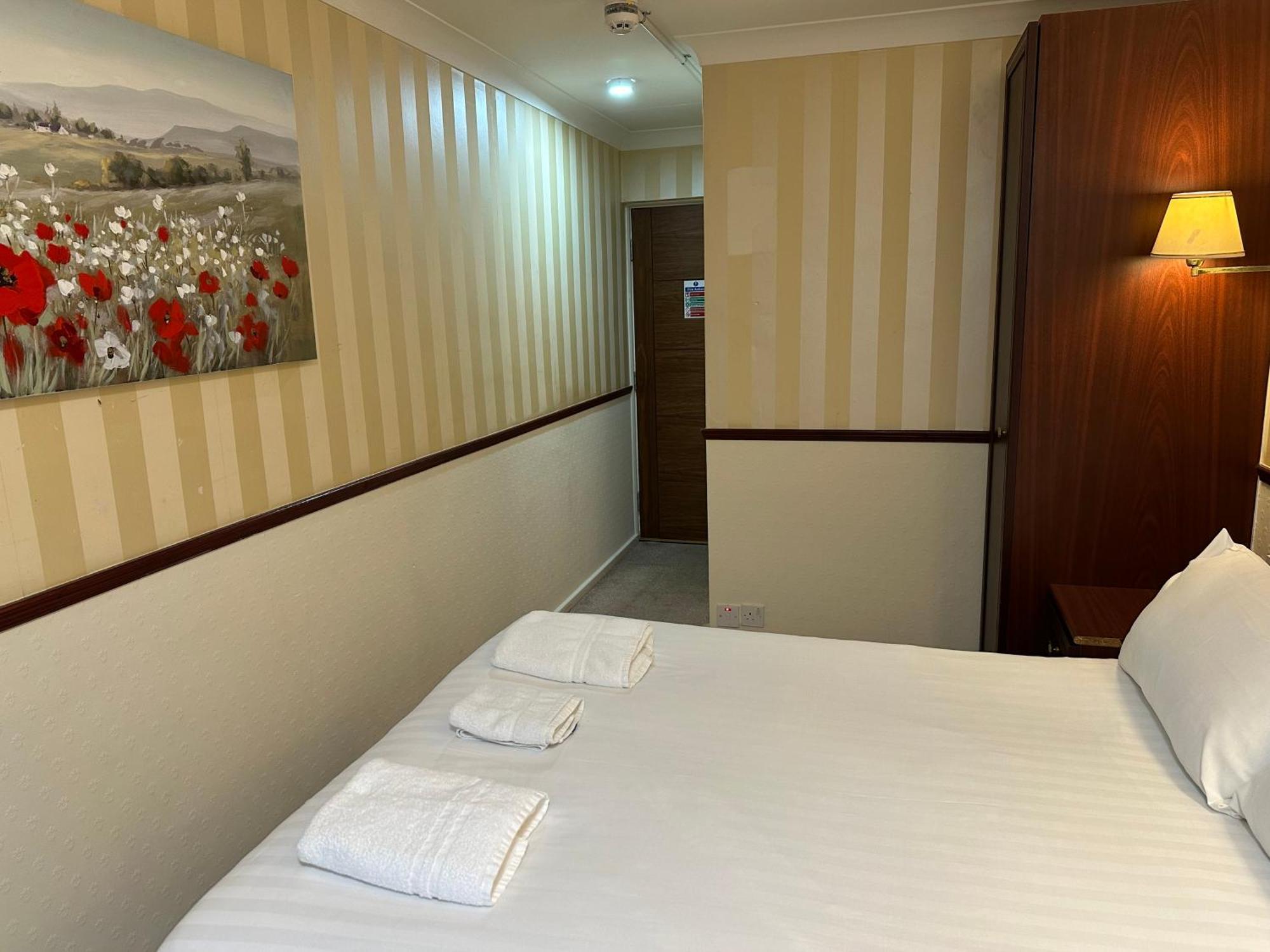 Normanhurst Hotel Sale Eksteriør billede