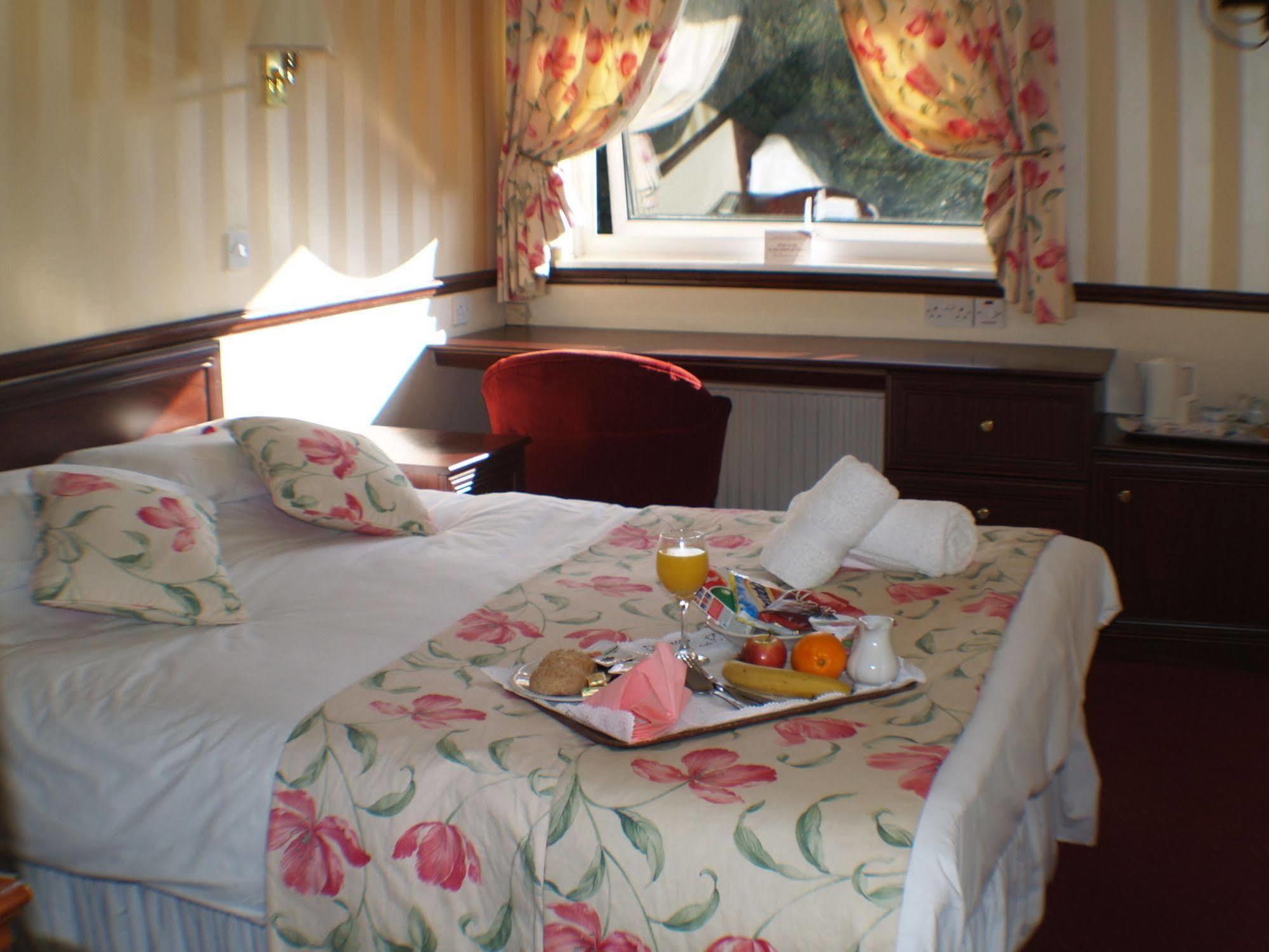 Normanhurst Hotel Sale Eksteriør billede