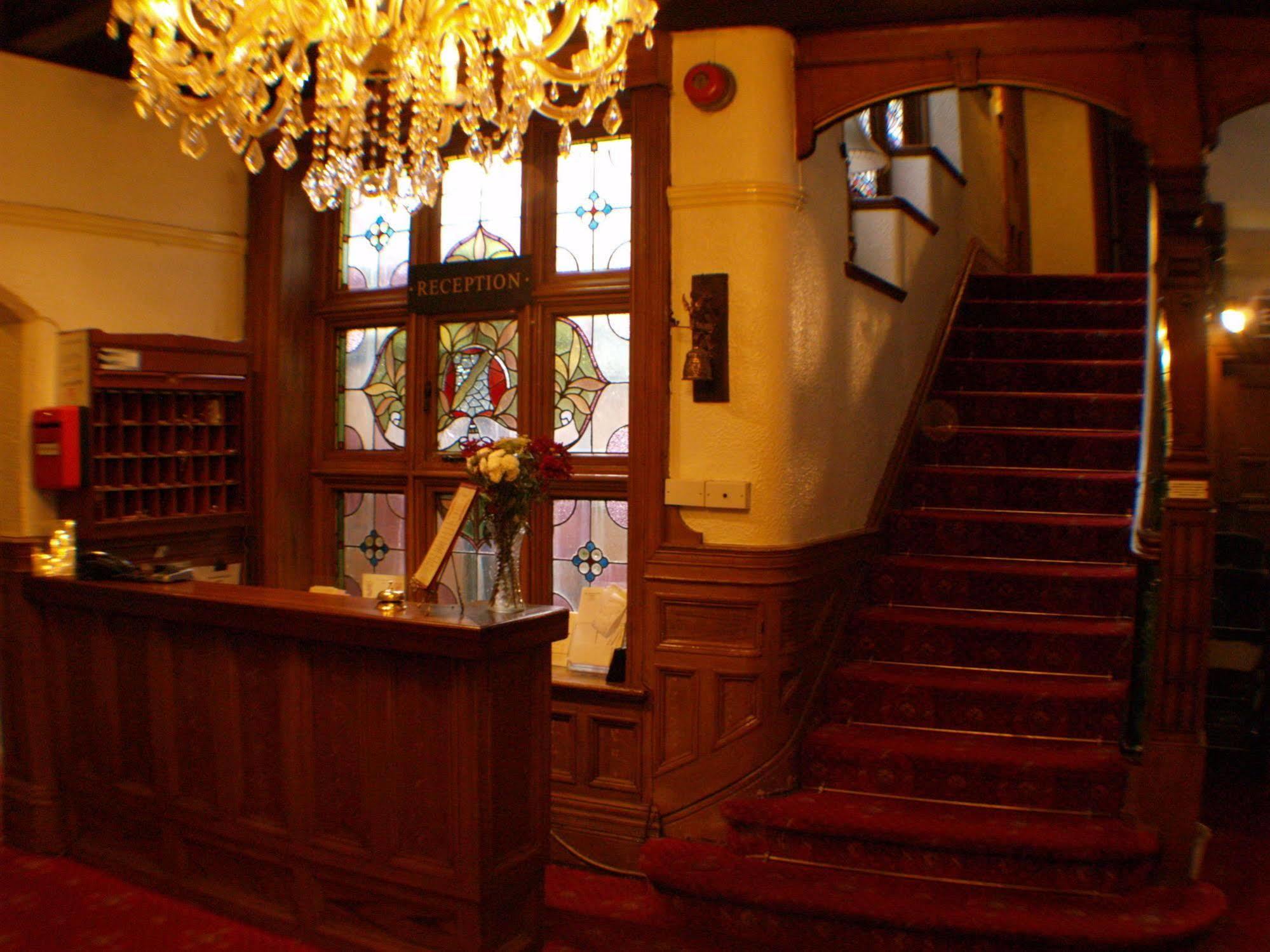 Normanhurst Hotel Sale Eksteriør billede